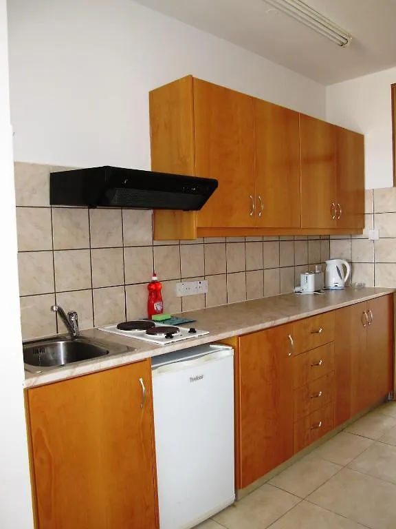 Sun Hall Beach Hotel Apartments Larnaca Aparthotel