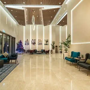 Suha Mina Rashid Apart Otel Dubai